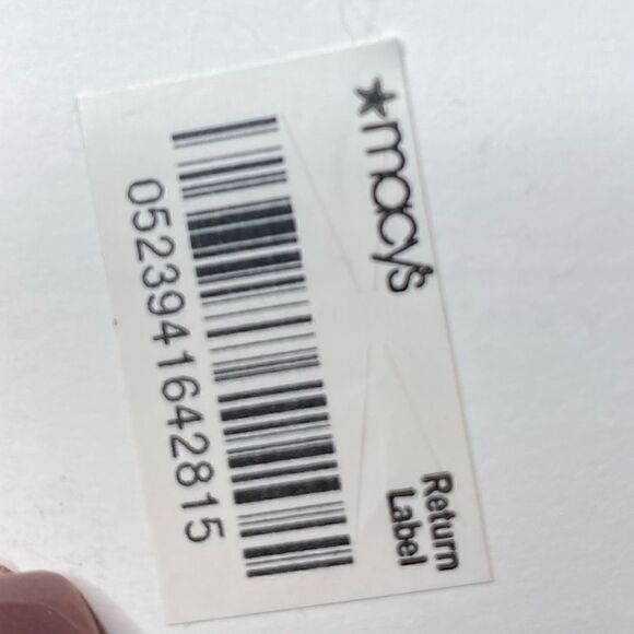 Calvin Klein Scarf wrap grey ivory beige striped 76 x 24 + fringe soft NWT - Picture 14 of 14